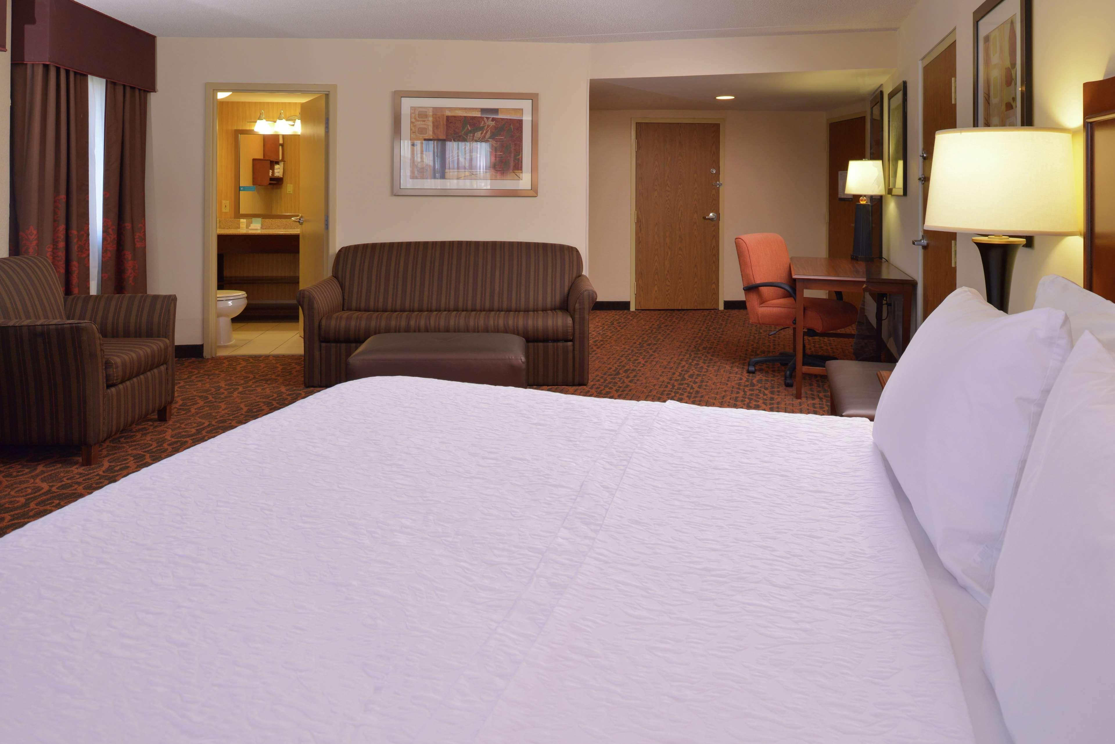 Hampton Inn Frederick Eksteriør billede