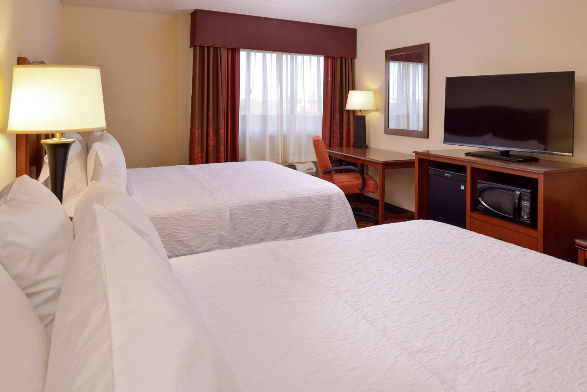 Hampton Inn Frederick Eksteriør billede